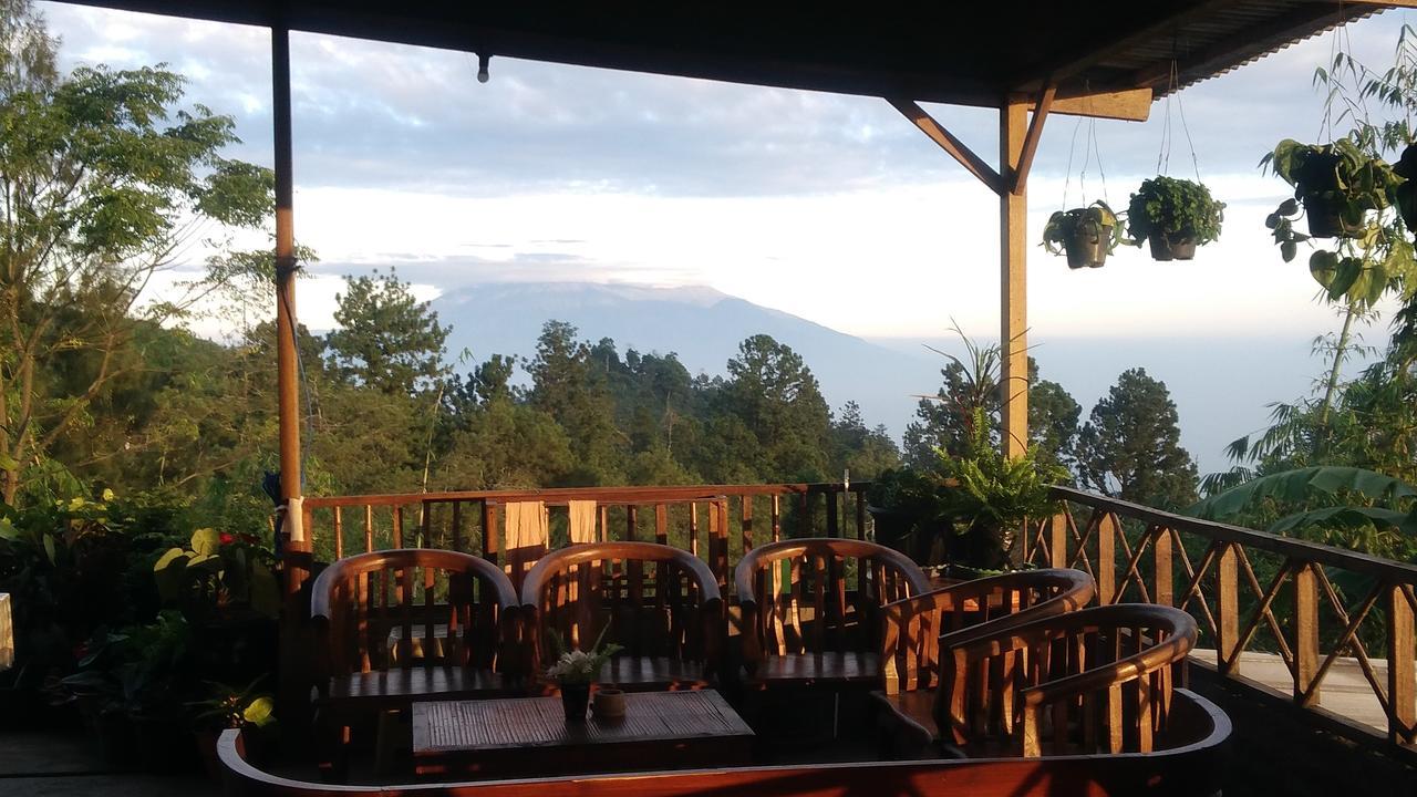 Bromo Tanjung Apartment Tosari Екстериор снимка