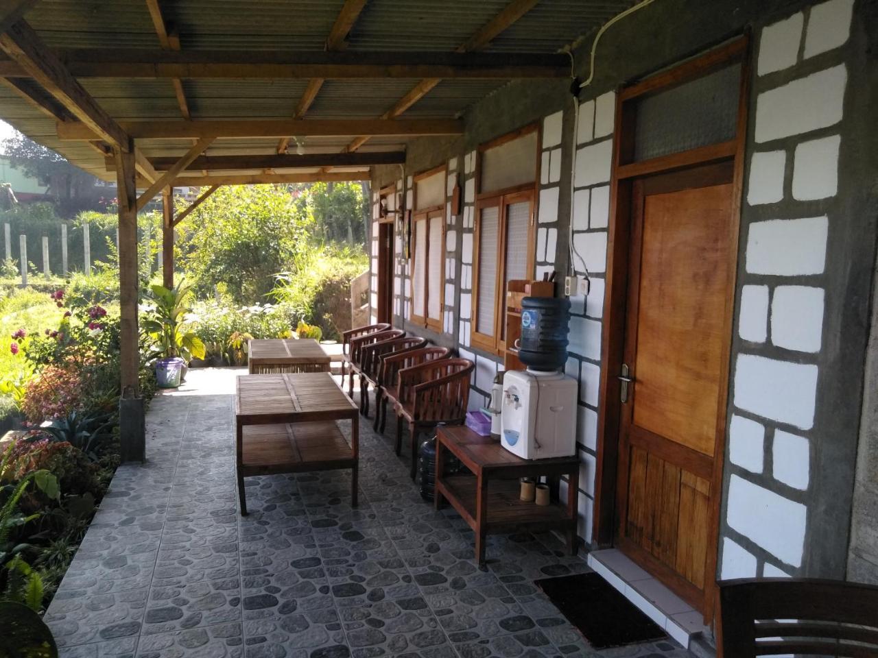 Bromo Tanjung Apartment Tosari Екстериор снимка