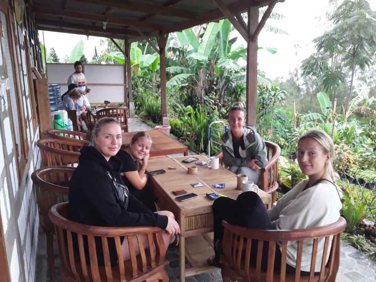 Bromo Tanjung Apartment Tosari Екстериор снимка